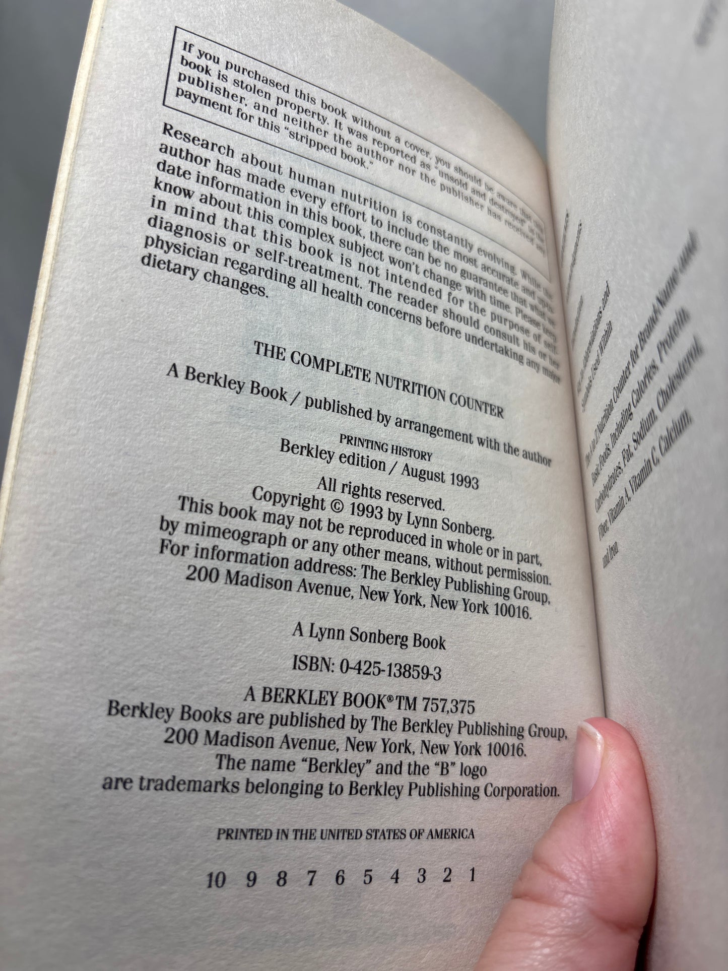 The Complete Nutrition Counter by Lynn Sonberg | Nutrition