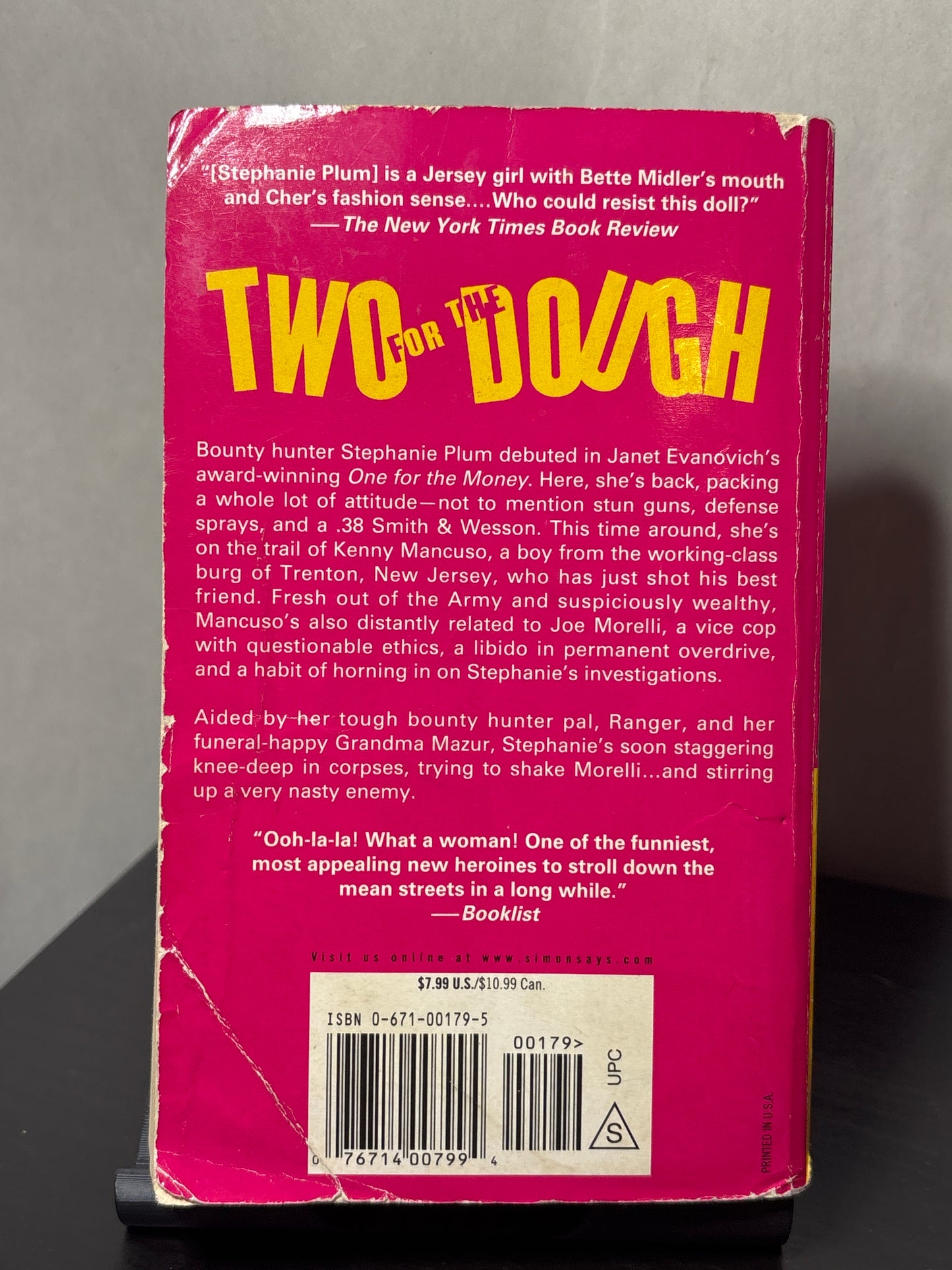 Two for the Dough by Janet Evanovich (Stephanie Plum #2) | Humorous