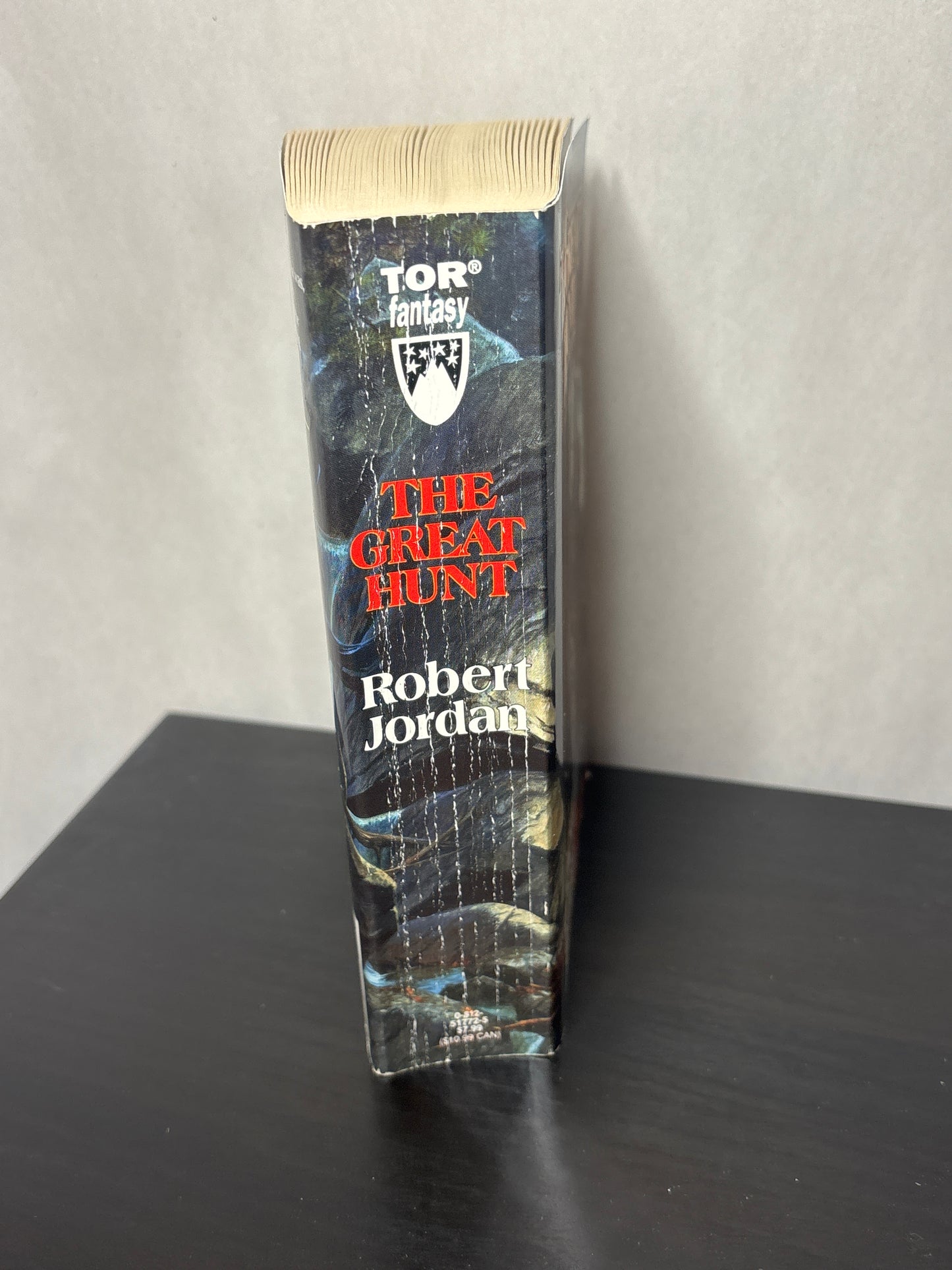 The Great Hunt by Robert Jordan (The Wheel of Time #2) | Vintage Fantasy