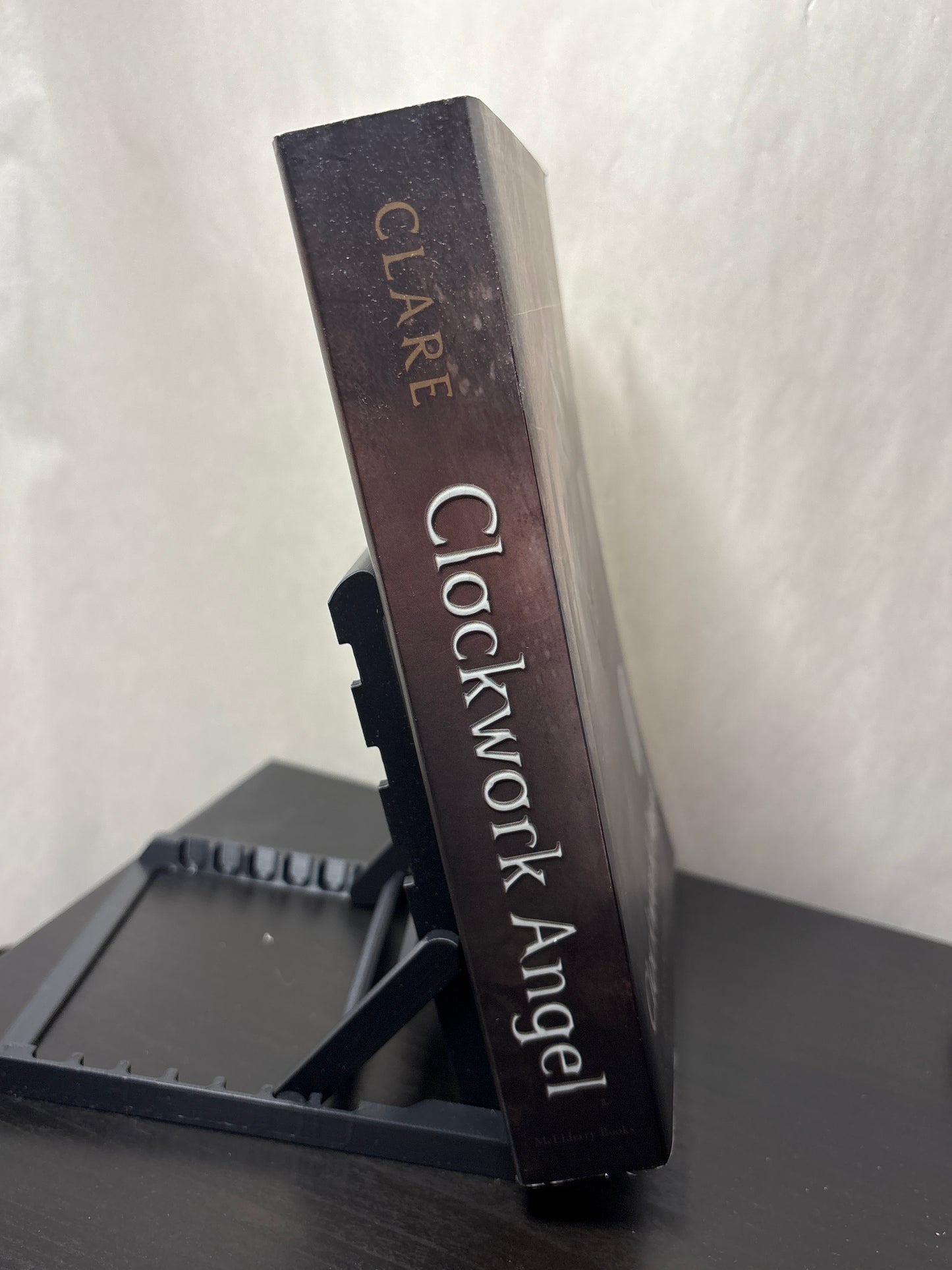 Clockwork Angel by Cassandra Clare (The Infernal Devices #1) | YA Fantasy