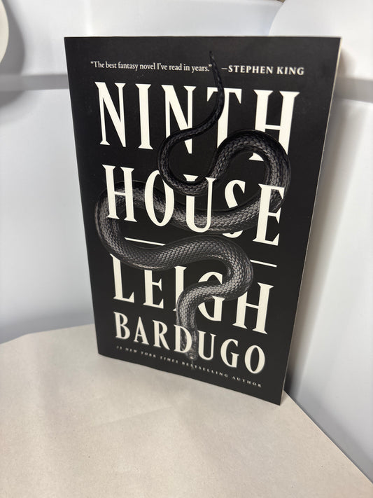 Ninth House by Leigh Bardugo (Alex Stern #1)