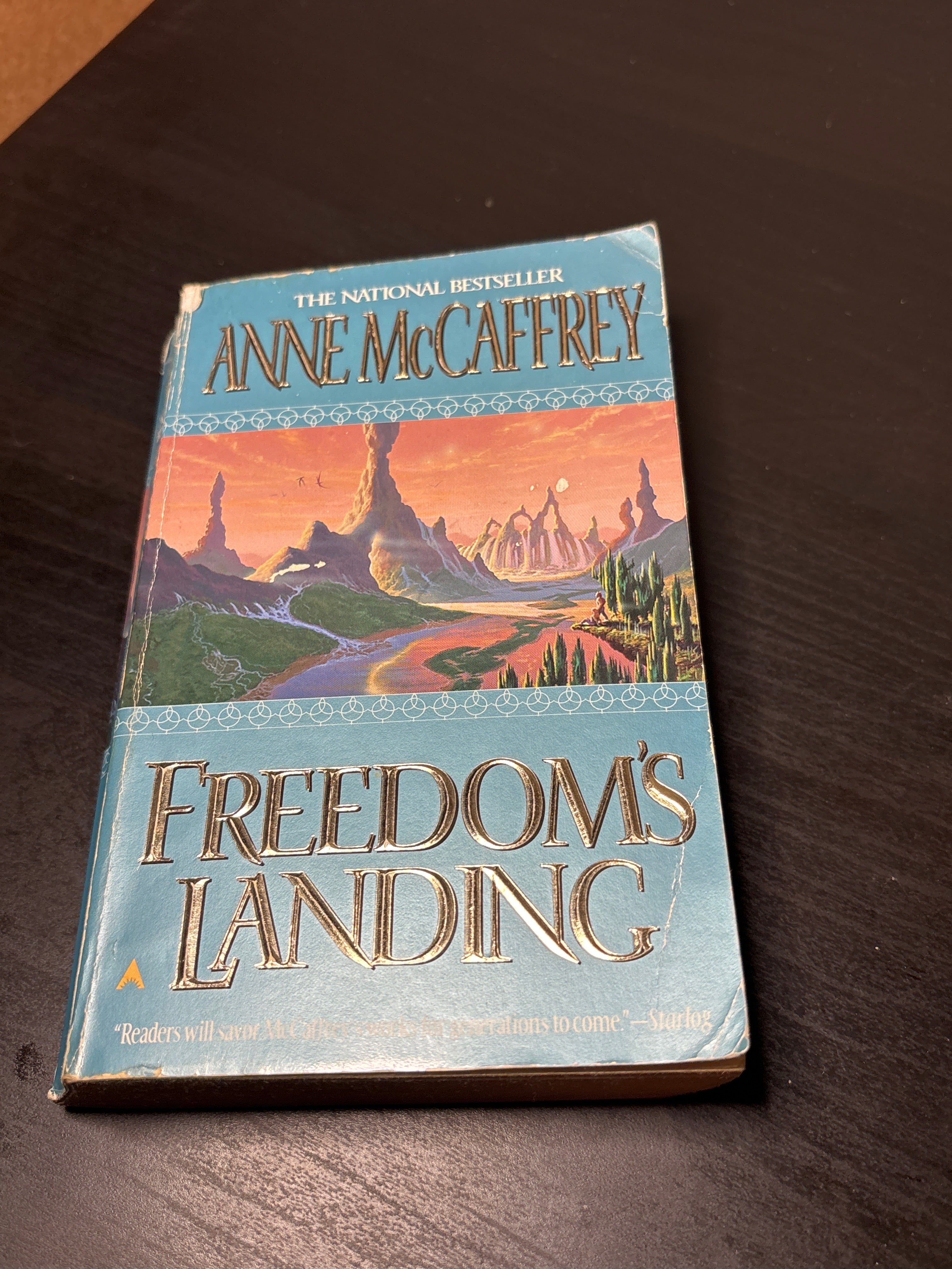 Freedom's Landing by Anne MCCaffrey (Catteni #1)