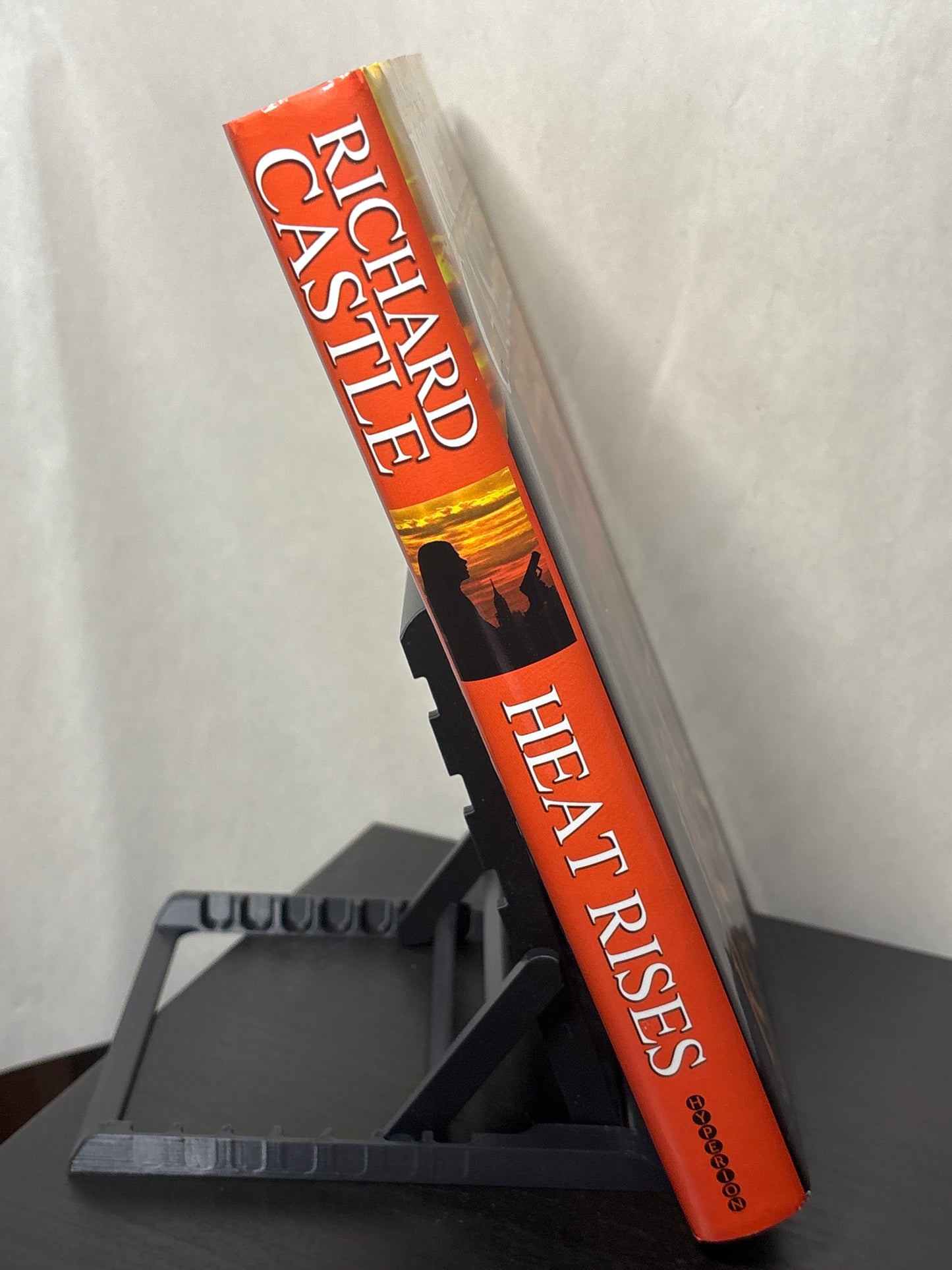 Heat Rises by Richard Castle (Nikki Heat #3) | TV Series inspired Mystery/Thriller