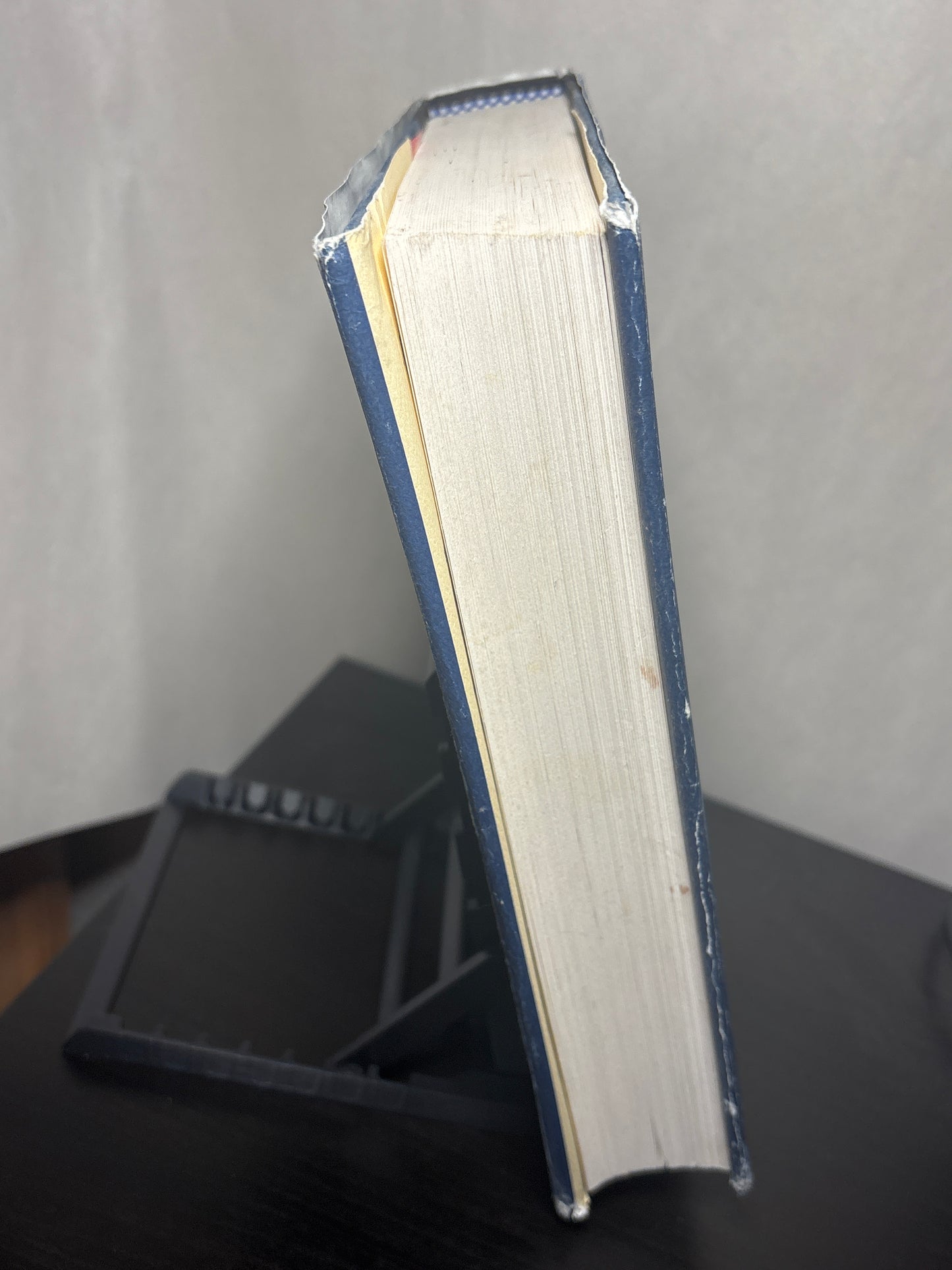 Eragon by Christopher Paolini (The Inheritance Cycle #1) | YA Fantasy