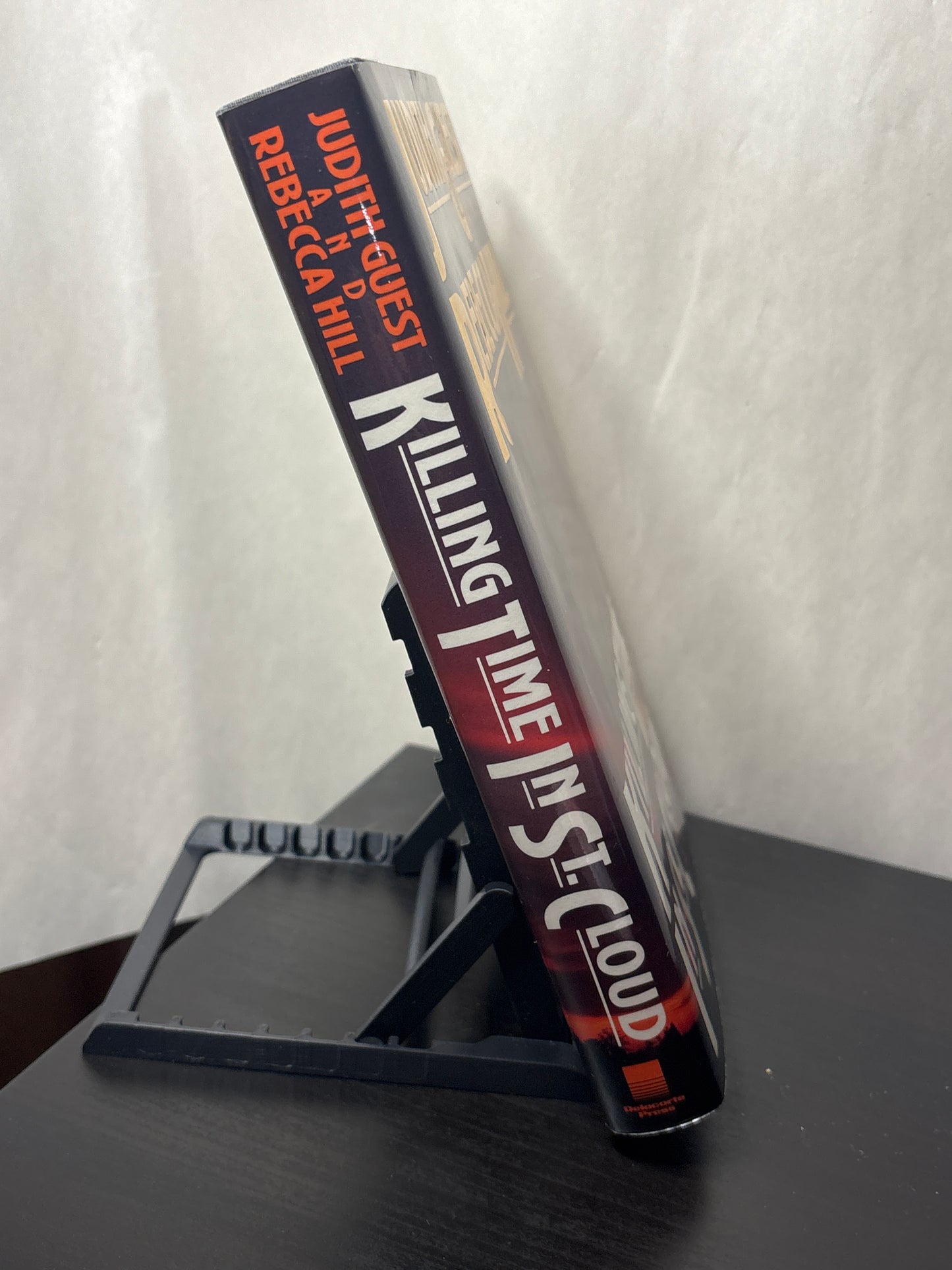 Killing Time in St. Cloud by Judith Guest & Rebecca Hill | Vintage Mystery