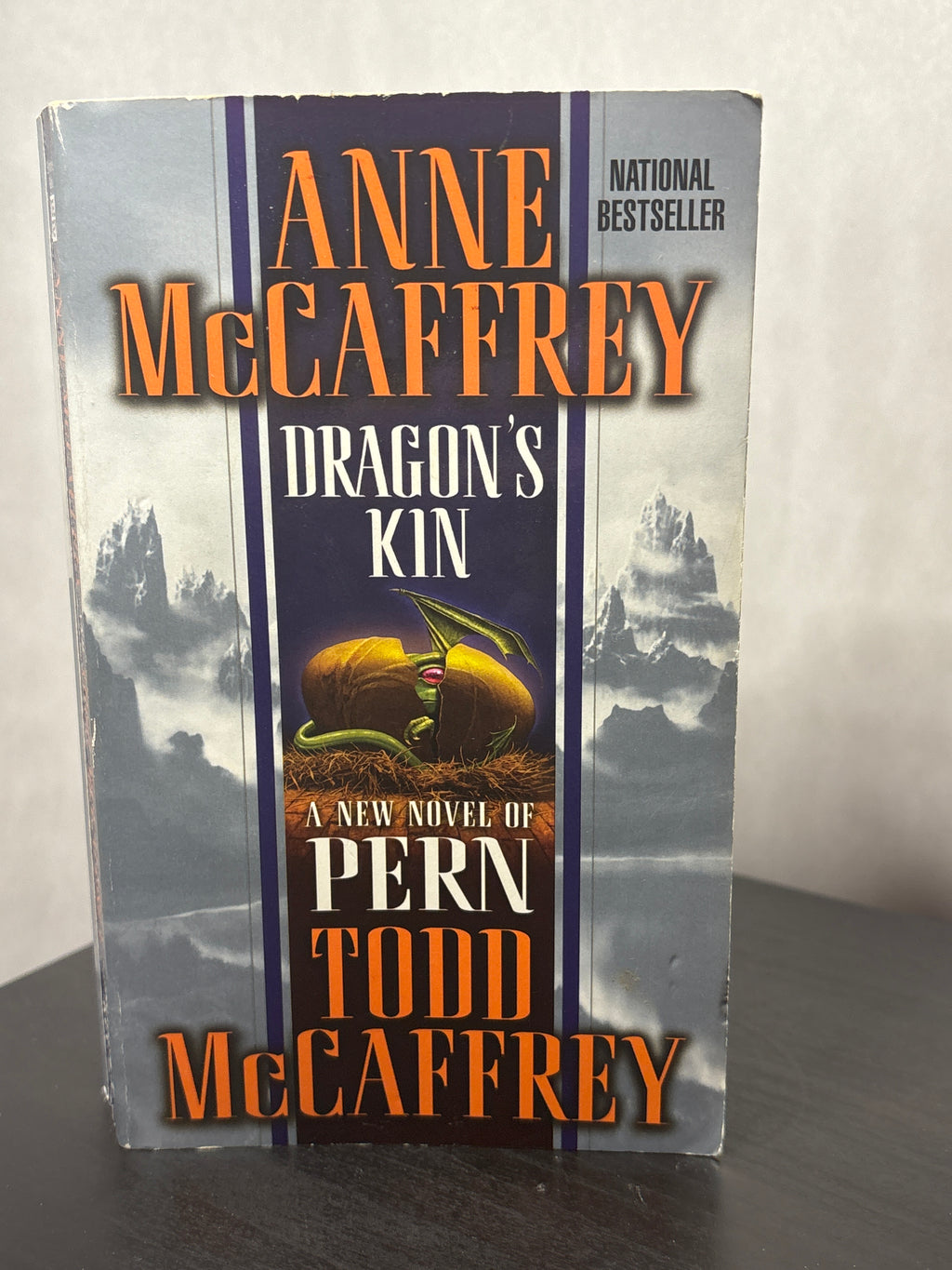 Dragon's Kin by Anne McCaffrey, Todd McCaffrey (Pern #16)
