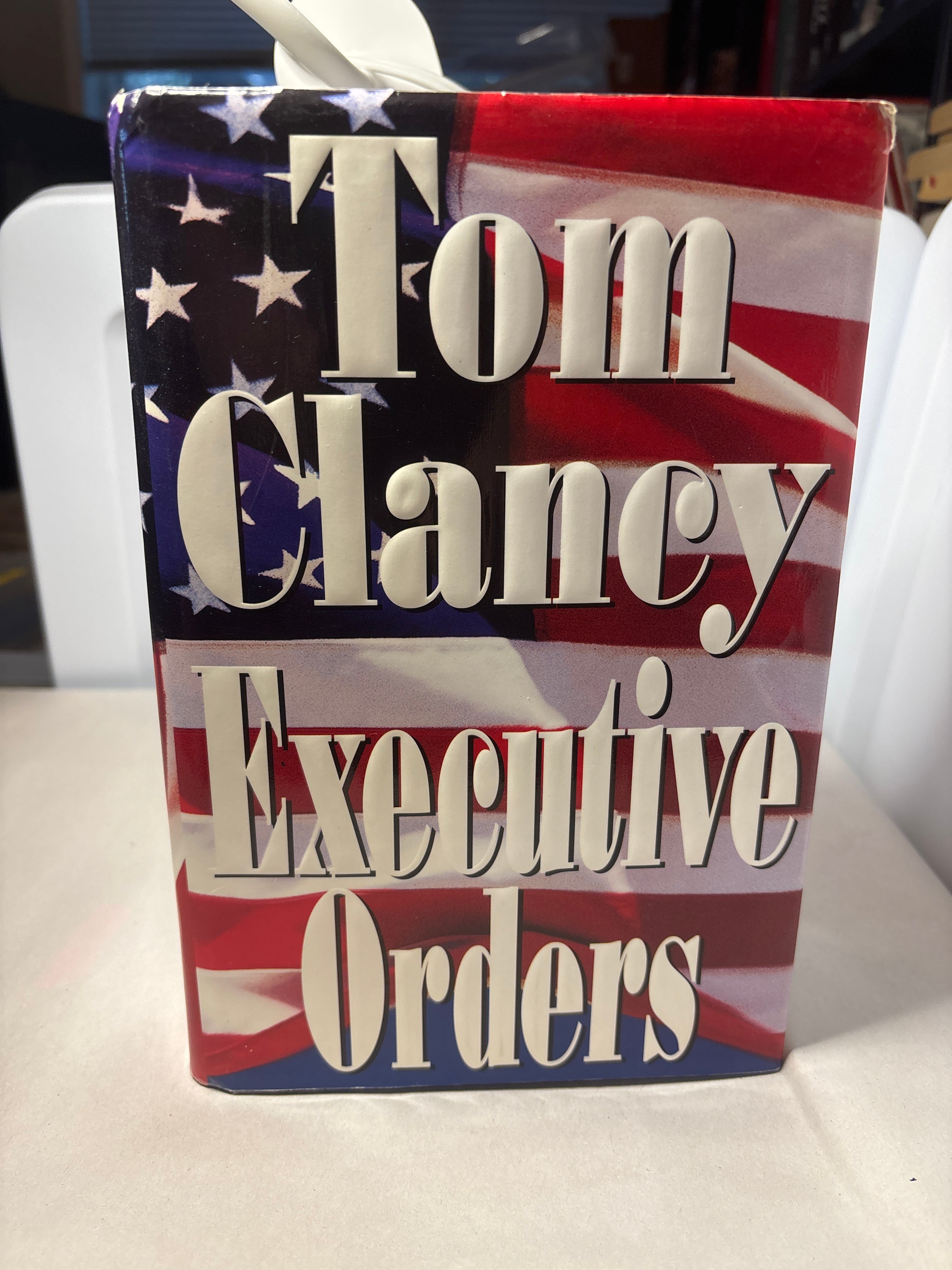 Executive Order by Tom Clancy (Jack Ryan Universe #9)