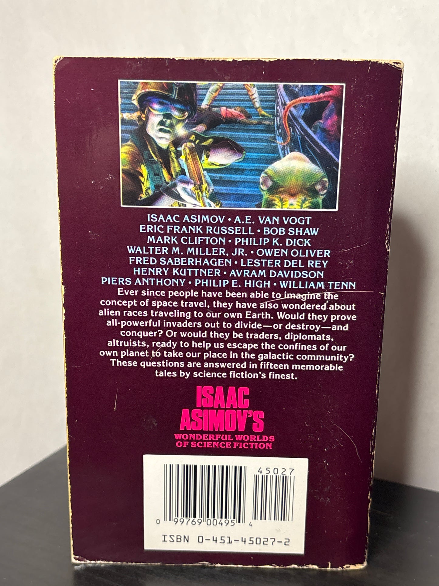 Invasions edited by Isaac Asimov, Martin H. Greenberg & Charles G. Waugh | Vintage Sci-Fi