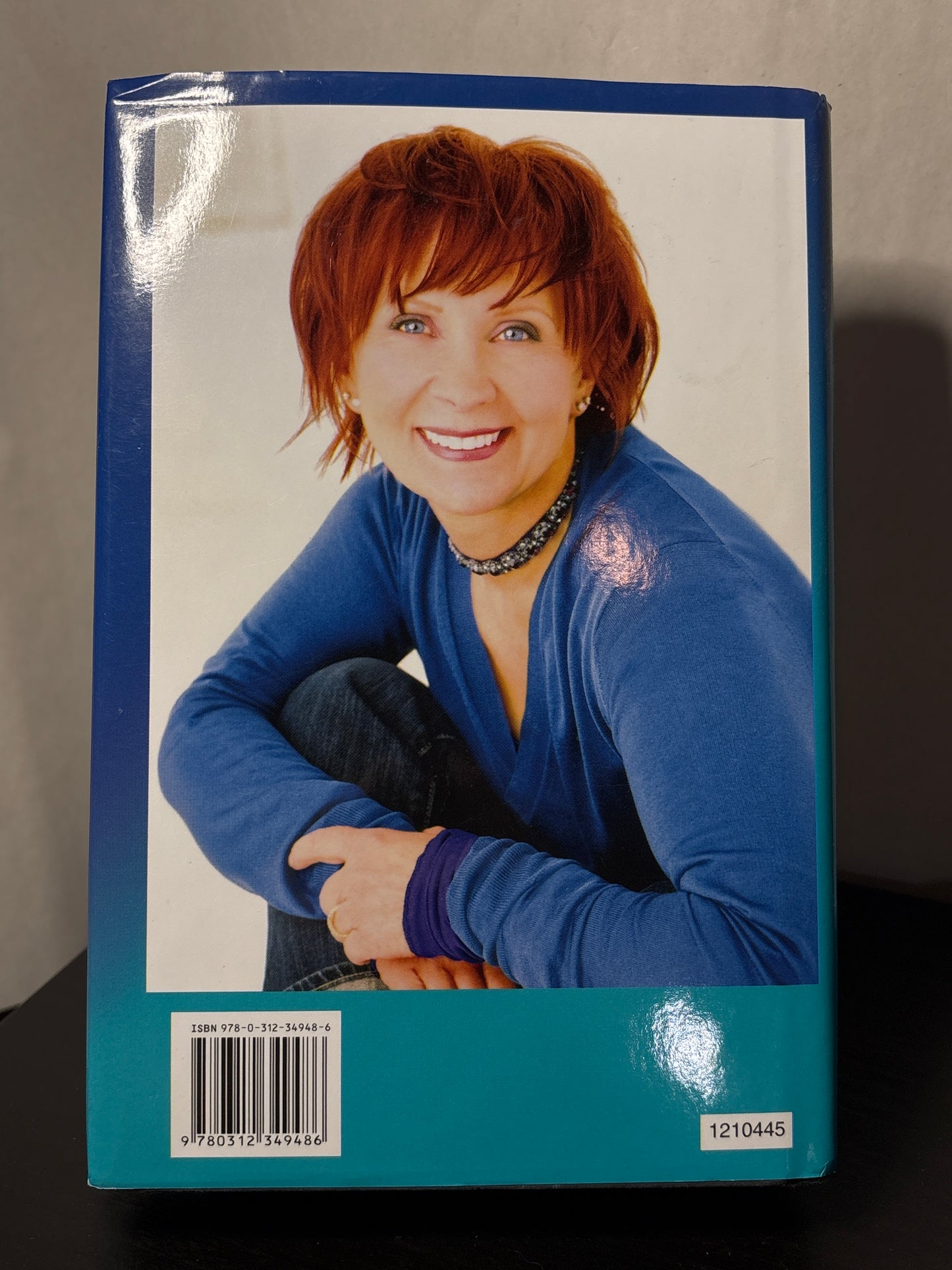 Twelve Sharp by Janet Evanovich (Stephanie Plum #12) | Humorous Mystery