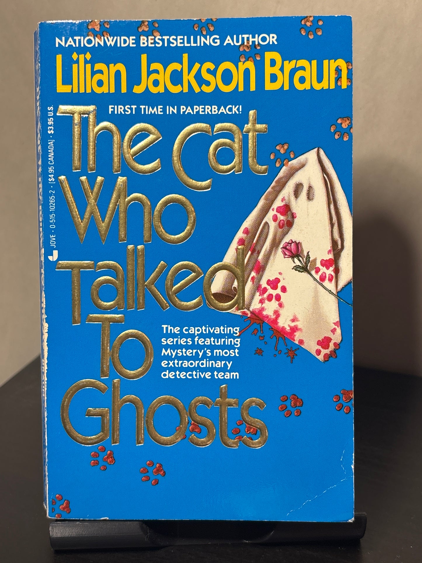 The Cat Who Talked to Ghosts by Lilian Jackson Braun (The Cat Who... #10) | Cozy Cat Mystery