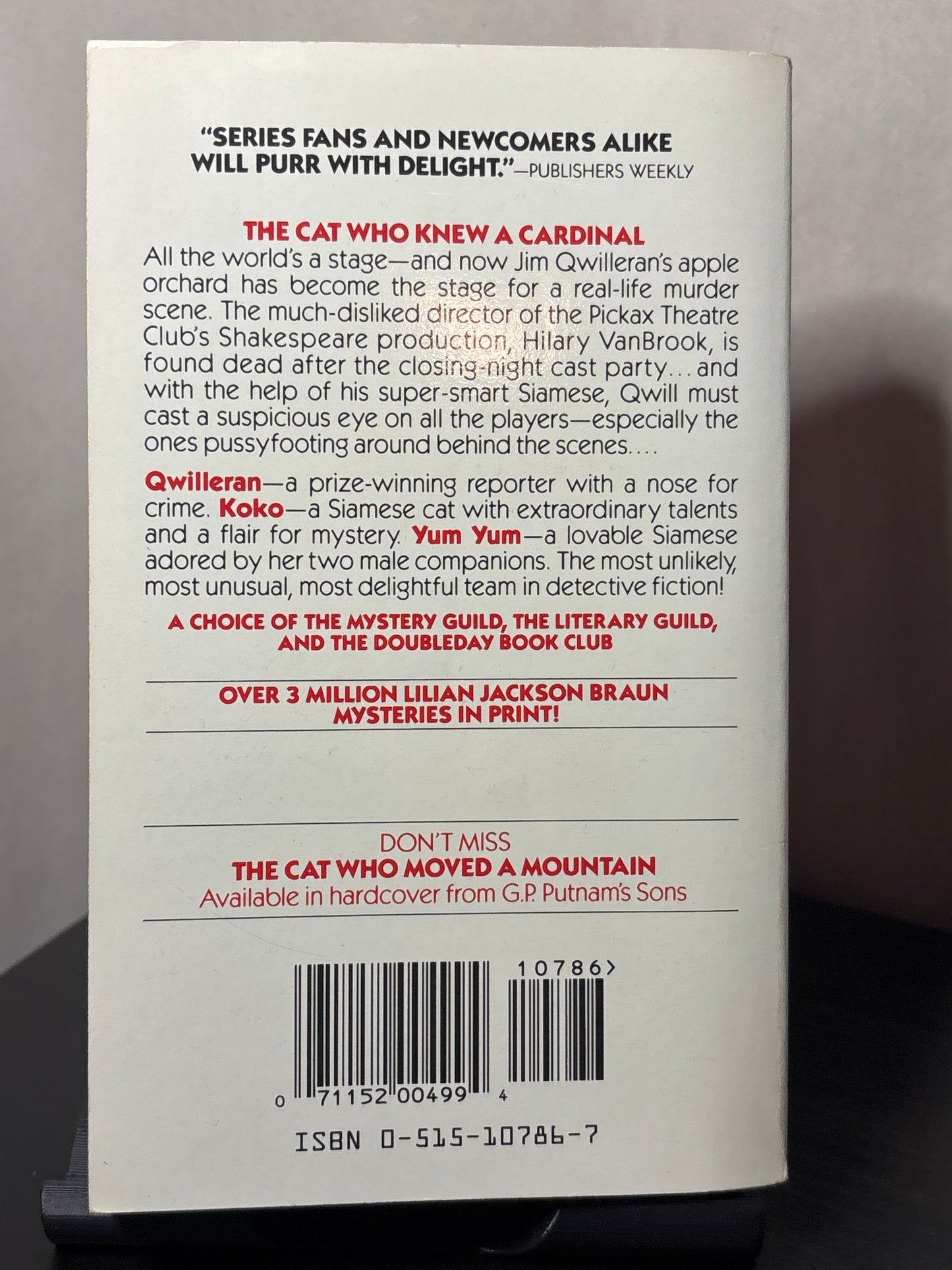 The Cat Who Knew a Cardinal by Lilian Jackson Braun (The Cat Who... #12) | Cozy Cat Mystery