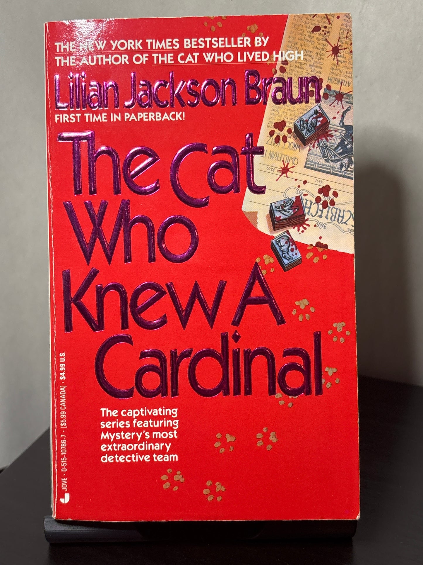The Cat Who Knew a Cardinal by Lilian Jackson Braun (The Cat Who... #12) | Cozy Cat Mystery