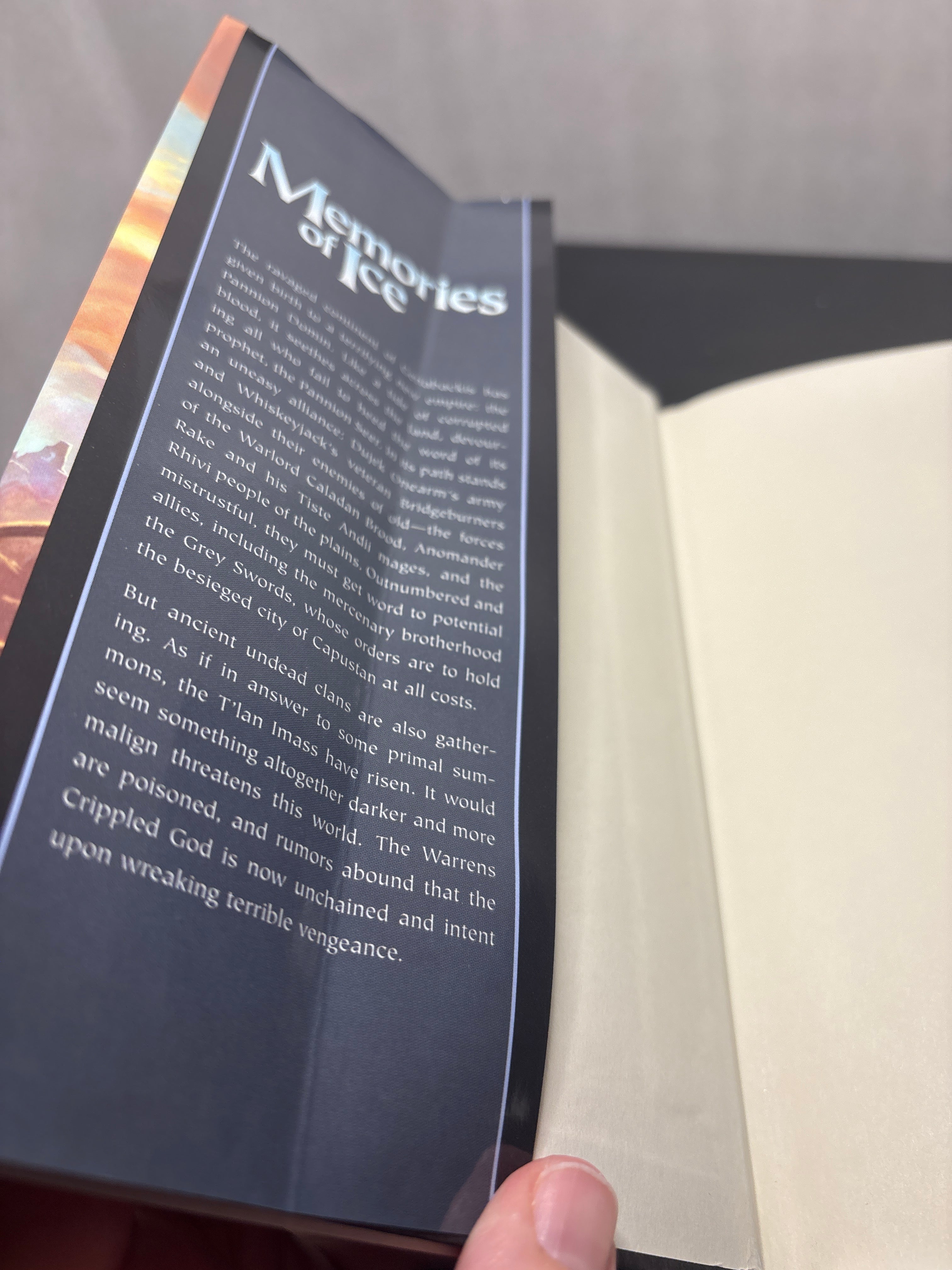 Memories of Ice by Steven Erikson