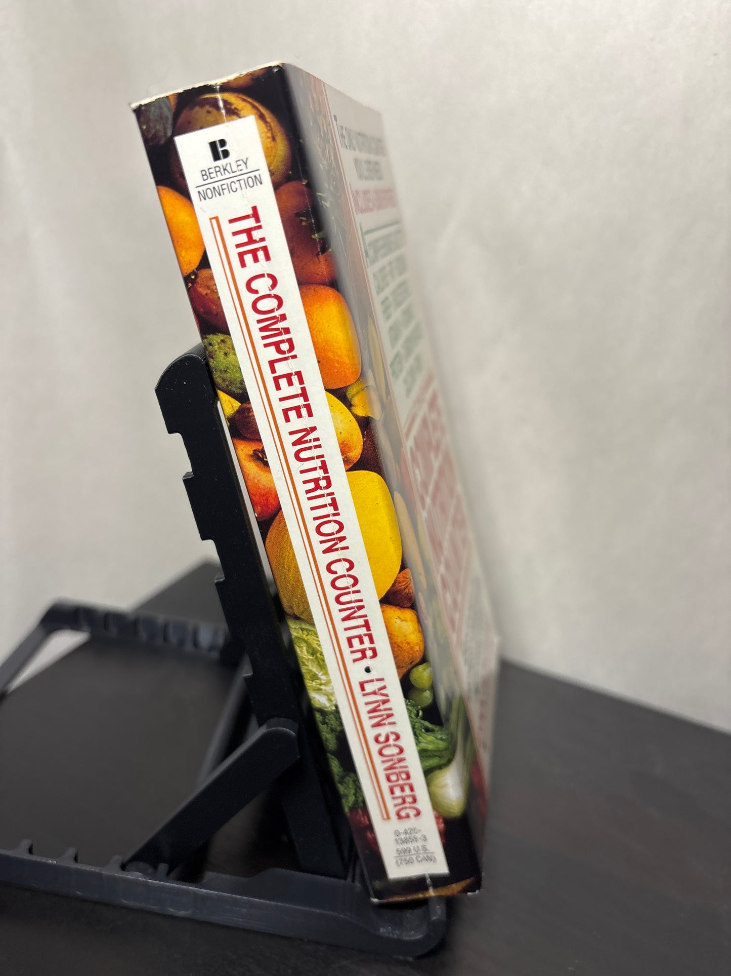 The Complete Nutrition Counter by Lynn Sonberg | Nutrition