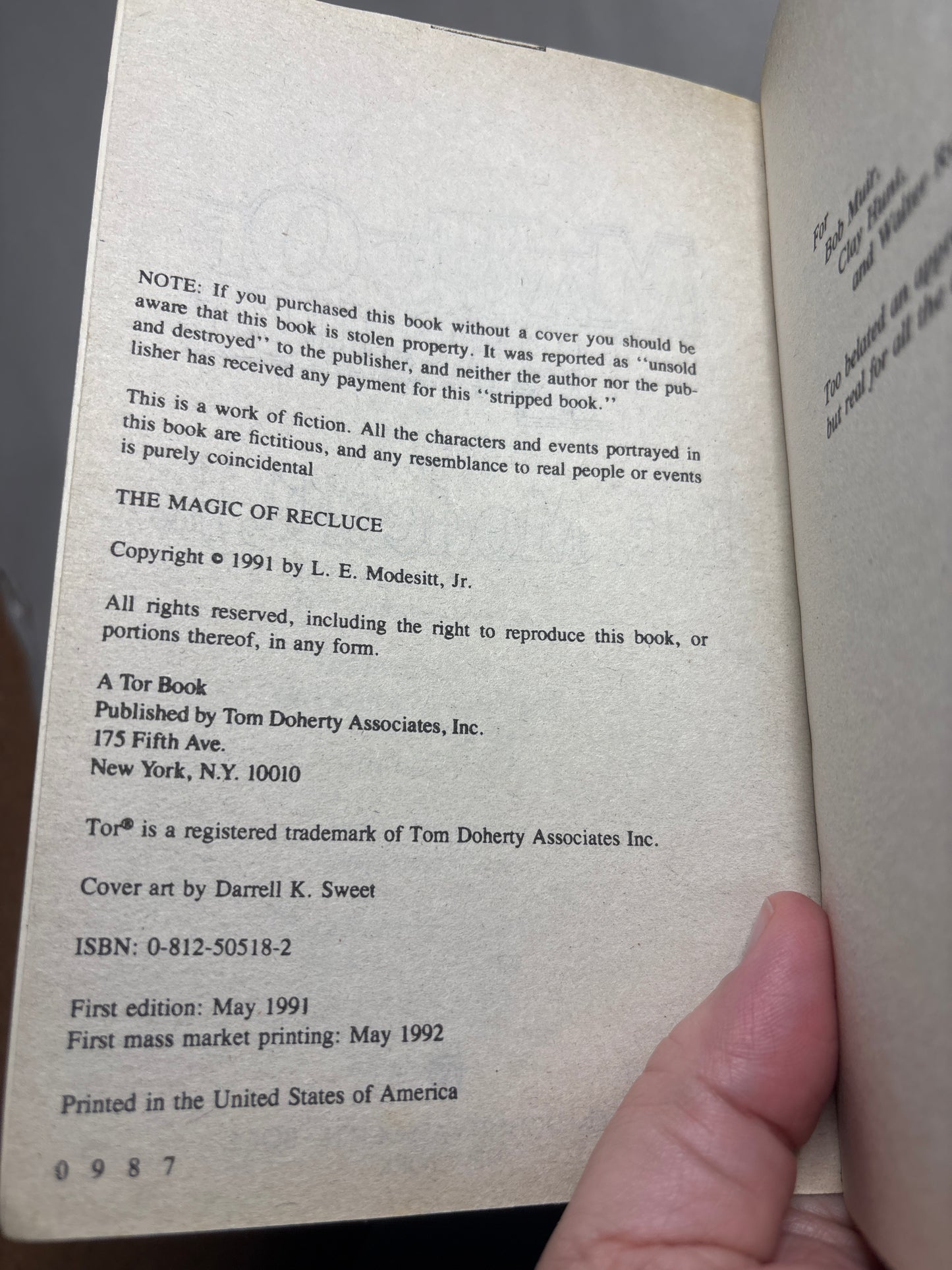 The Magic of Recluce by L. E. Modesitt Jr (The Saga of Recluse #1) | Vintage Epic Fantasy