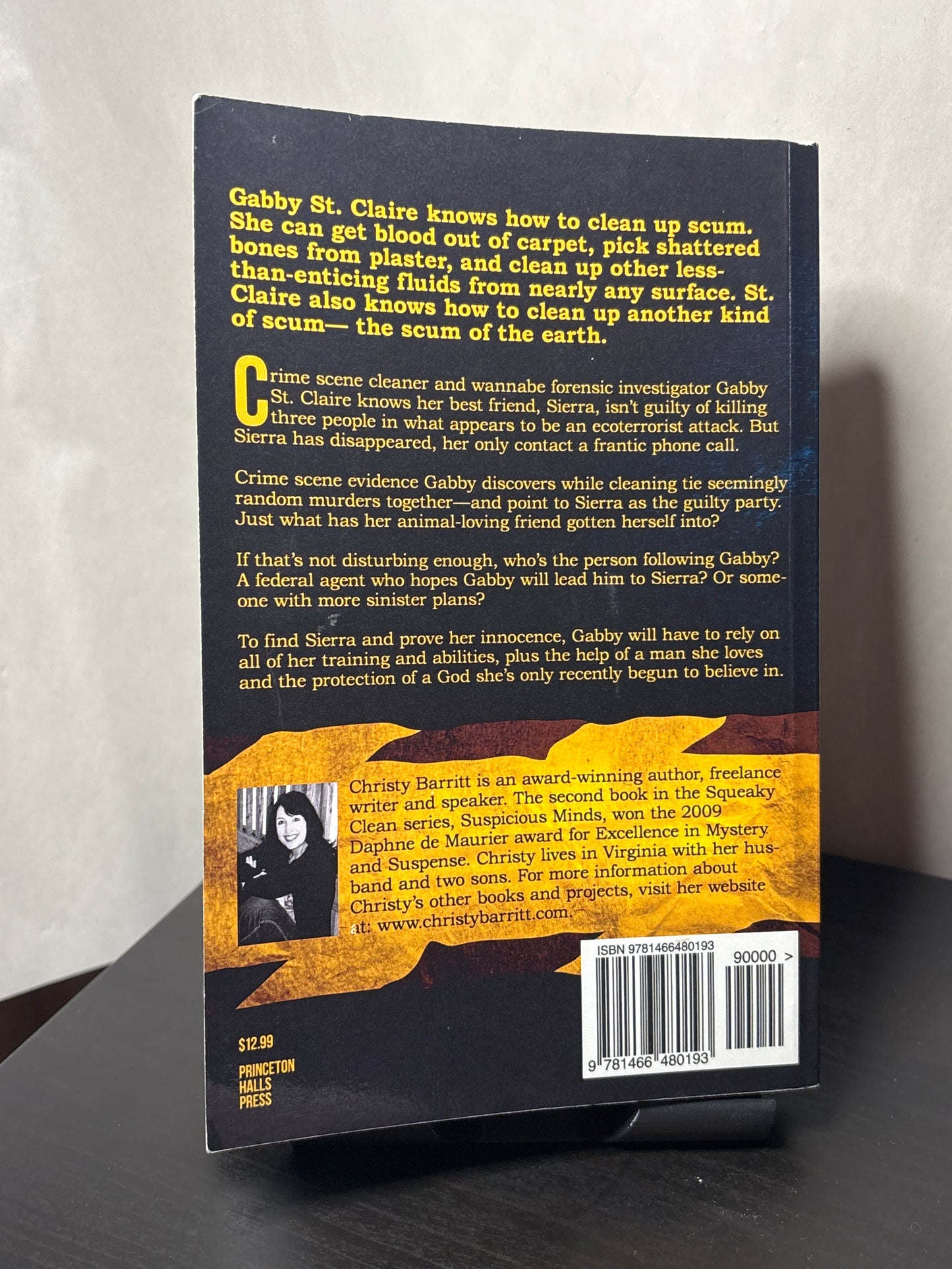 Organized Crime by Christy Barritt (Squeaky Clean Mysteries #3) | Christian Mystery