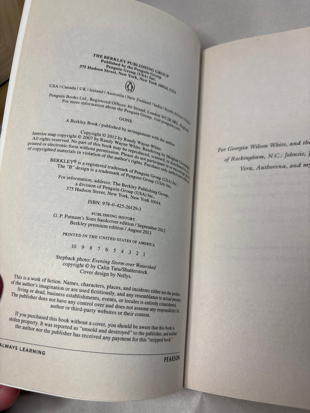 Gone by Randy Wayne White (Hannah Smith #1)