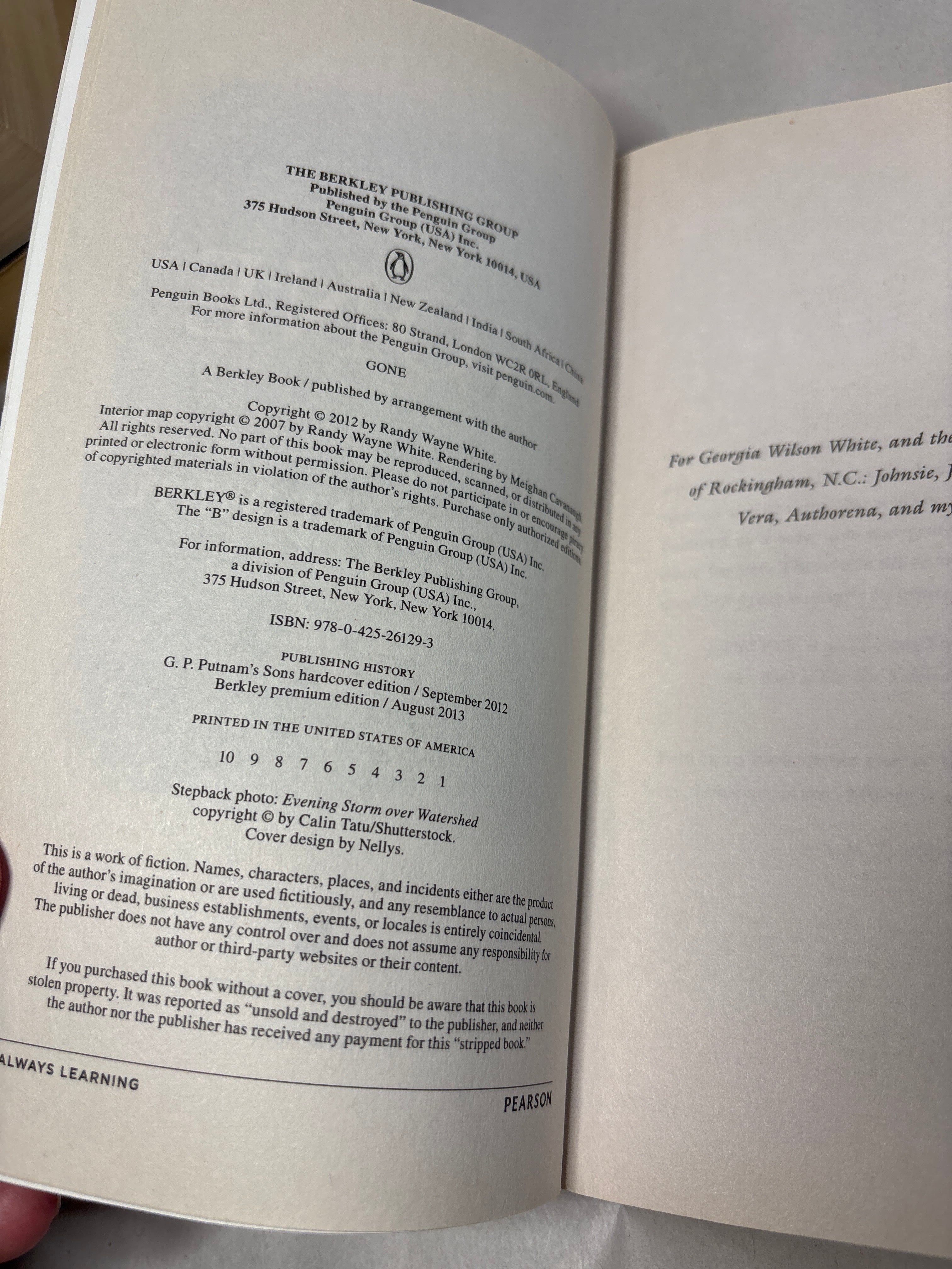 Gone by Randy Wayne White (Hannah Smith #1)