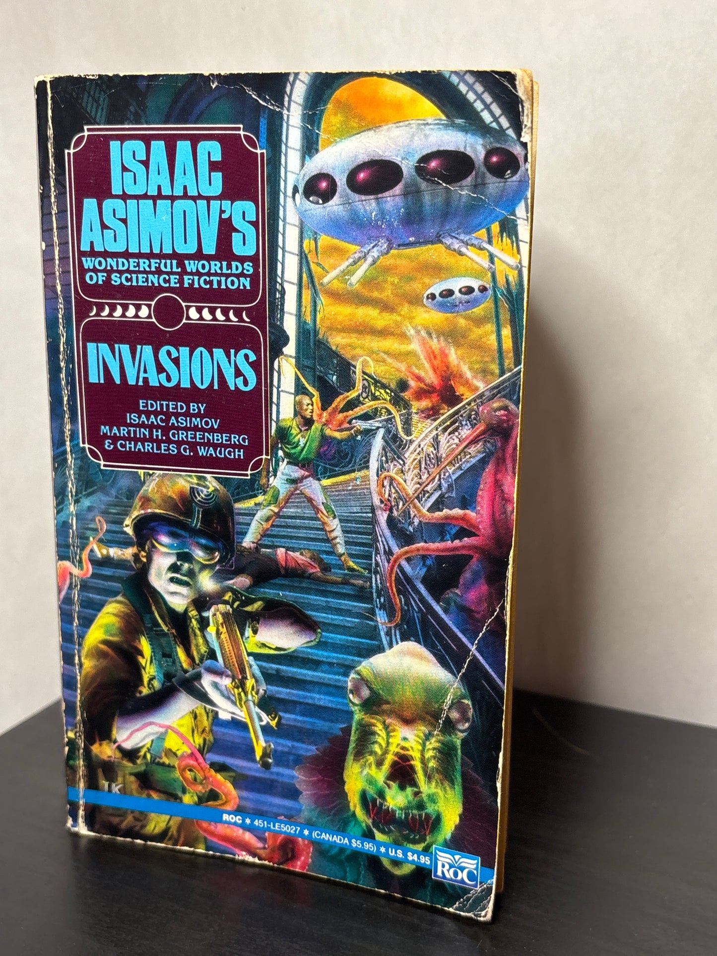 Invasions edited by Isaac Asimov, Martin H. Greenberg & Charles G. Waugh | Vintage Sci-Fi