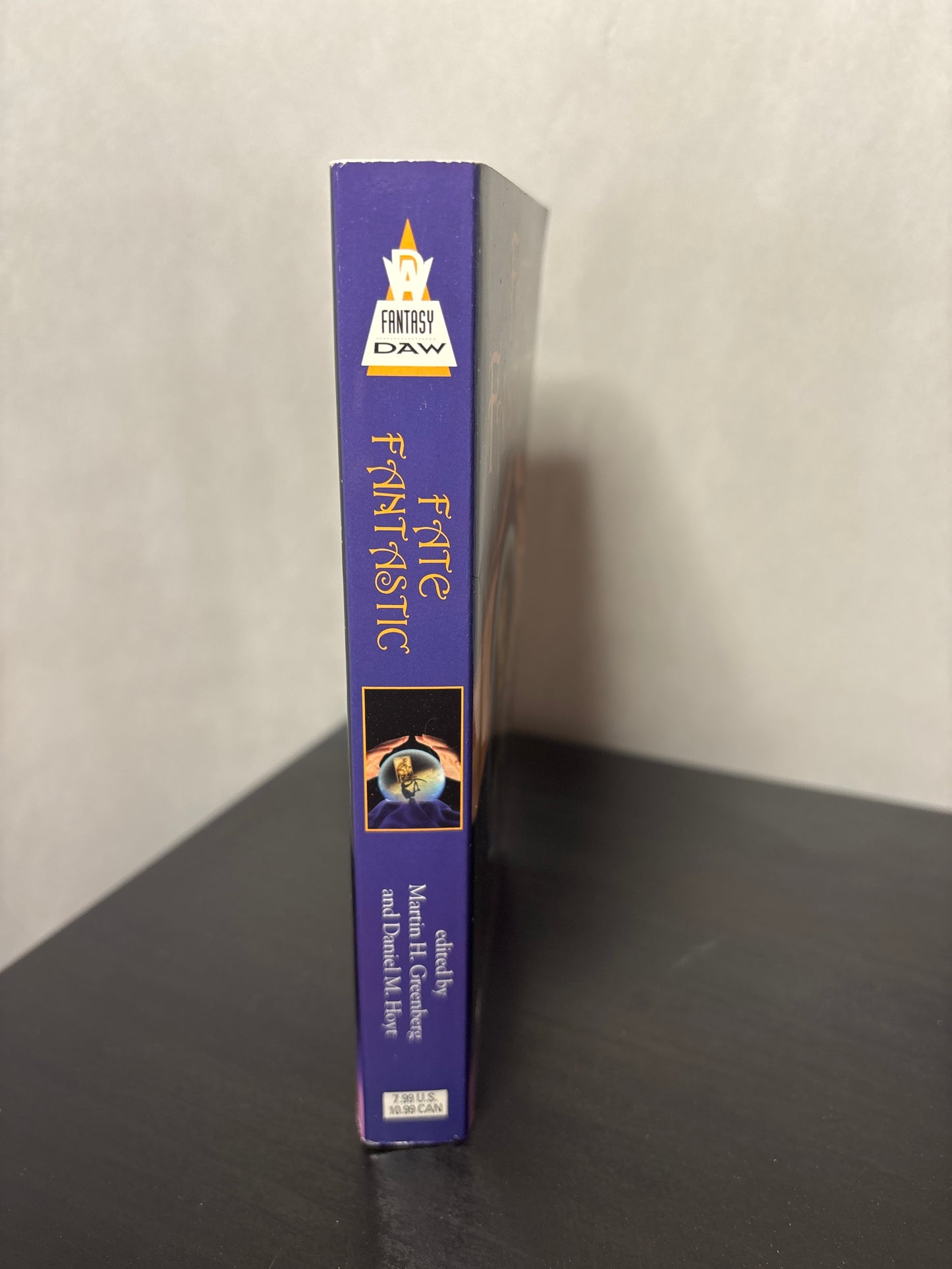 Fate Fantastic - Fantasy Anthology Edited by Martin H. Greenberg and Daniel M. Hoyt | DAW Books
