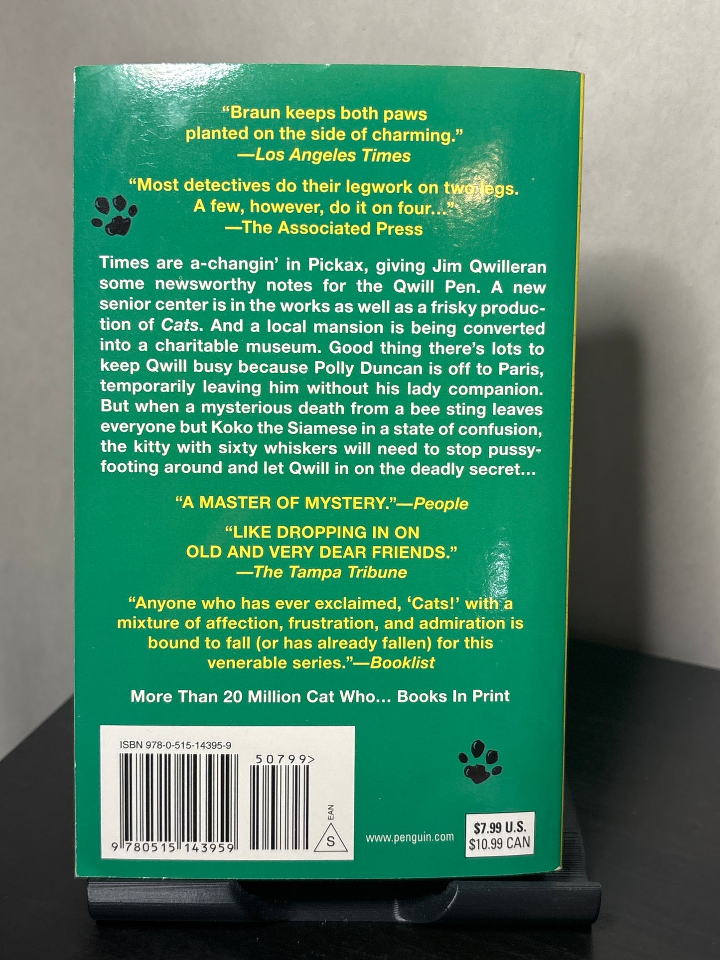 The Cat Who Had 60 Whiskers by Lilian Jackson Braun (The Cat Who... #29) | Cozy Cat Mystery