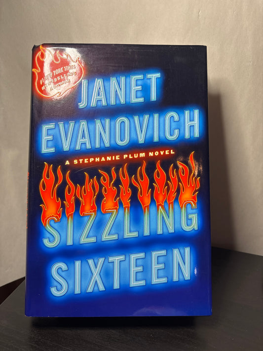 Sizzling Sixteen by Janet Evanovich (Stephanie Plum #16) | Mystery