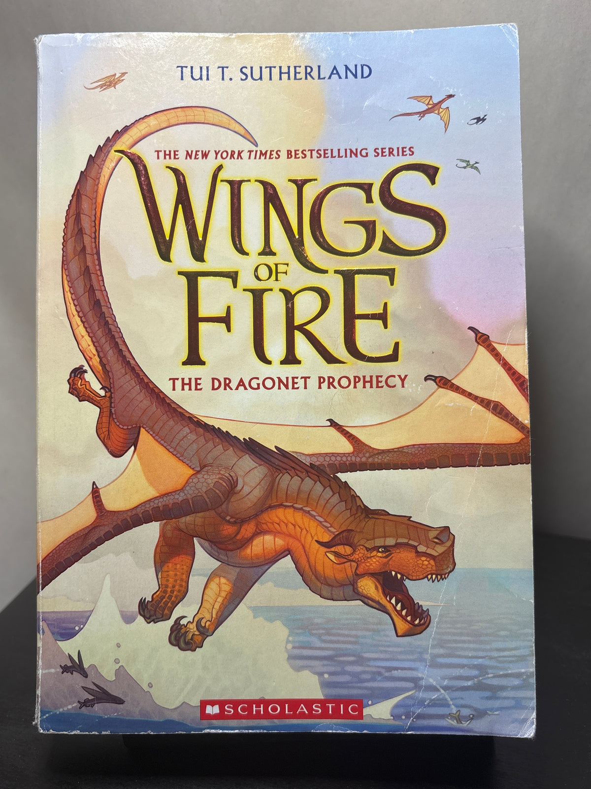 The Dragonet Prophecy (Wings of Fire #1) by Tui T Sutherland | YA Young Adult Fantasy
