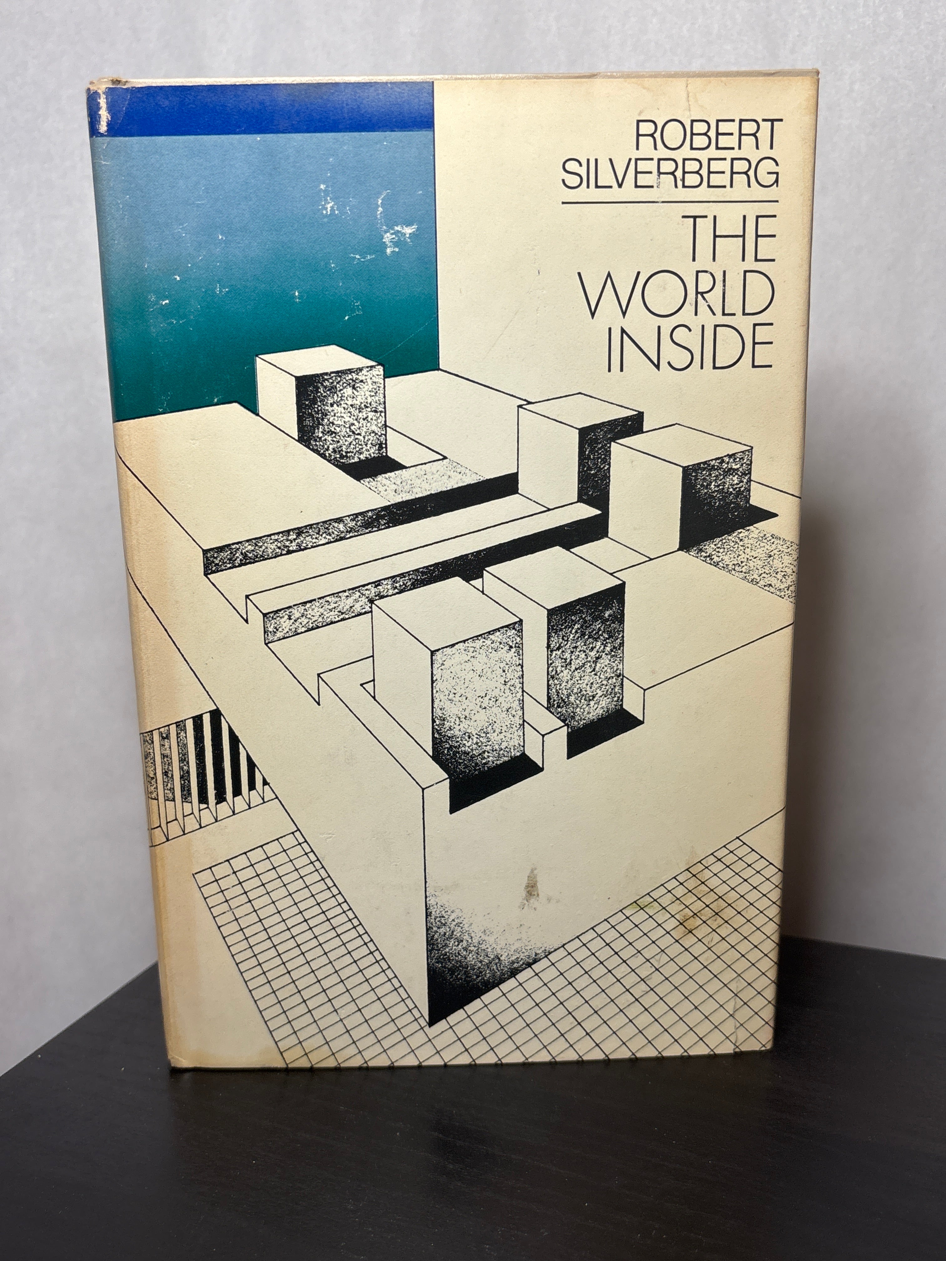 The World Inside by Robert Silverberg