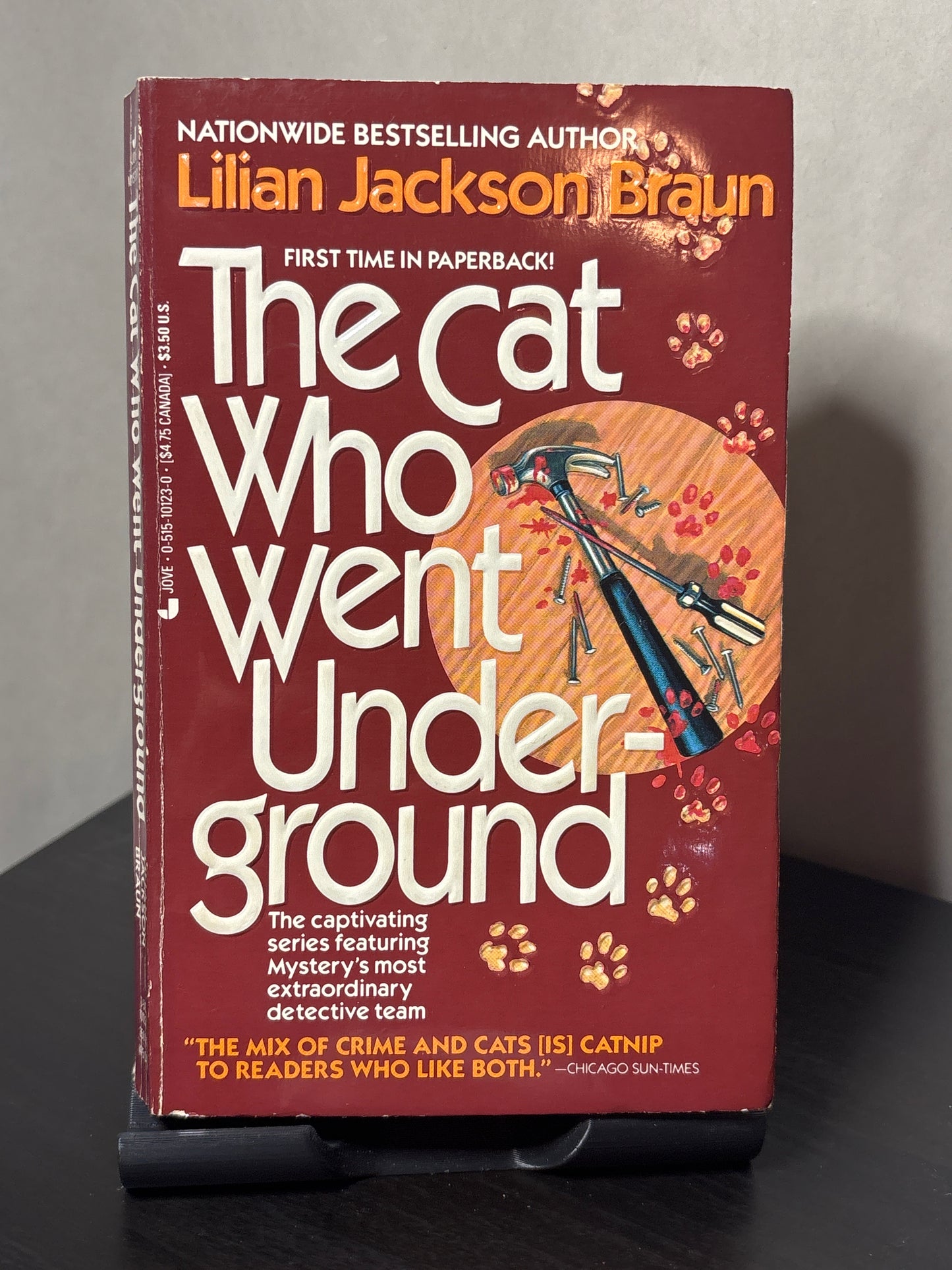 The Cat Who Went Underground by Lilian Jackson Braun (The Cat Who... #9) | Cozy Cat Mystery