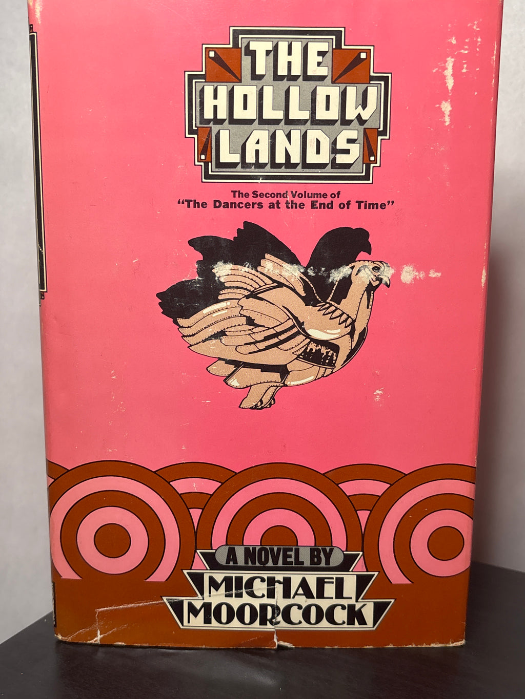 The Hollow Lands by Michael Moorcock (Dancers at the End of Time #2)