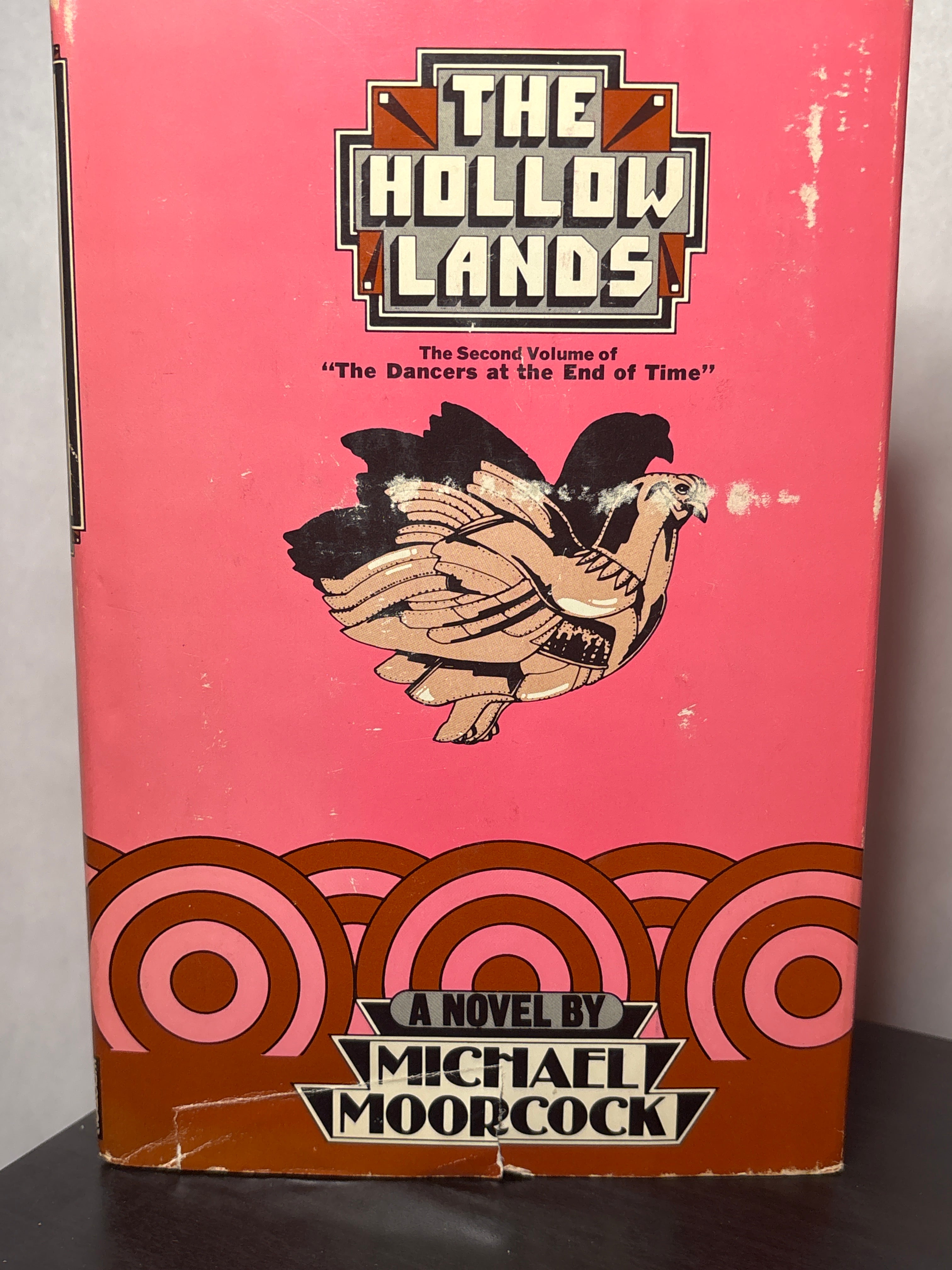 The Hollow Lands by Michael Moorcock (Dancers at the End of Time #2)