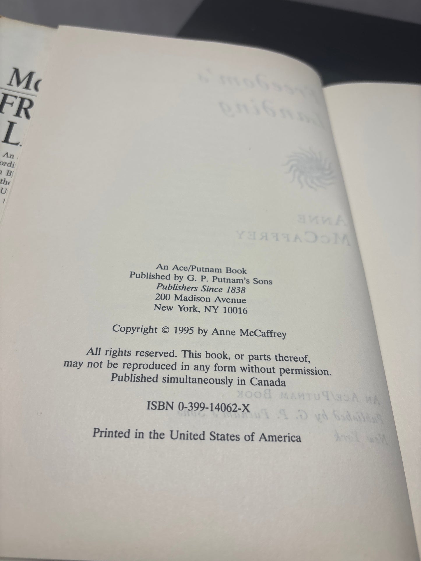 Freedom's Landing by Anne McCaffrey (Catteni, #1)