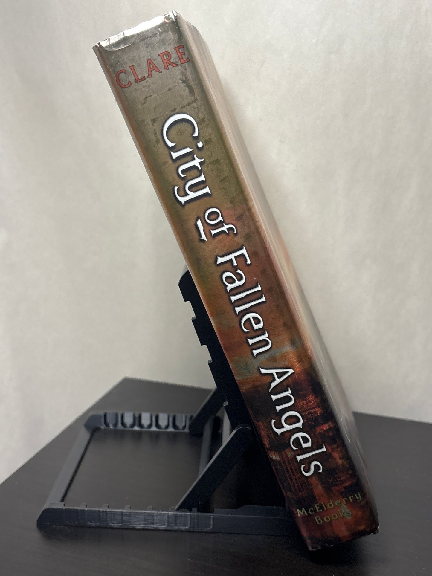 City of Fallen Angels by Cassandra Clare (The Mortal Instruments #4) | YA Fantasy
