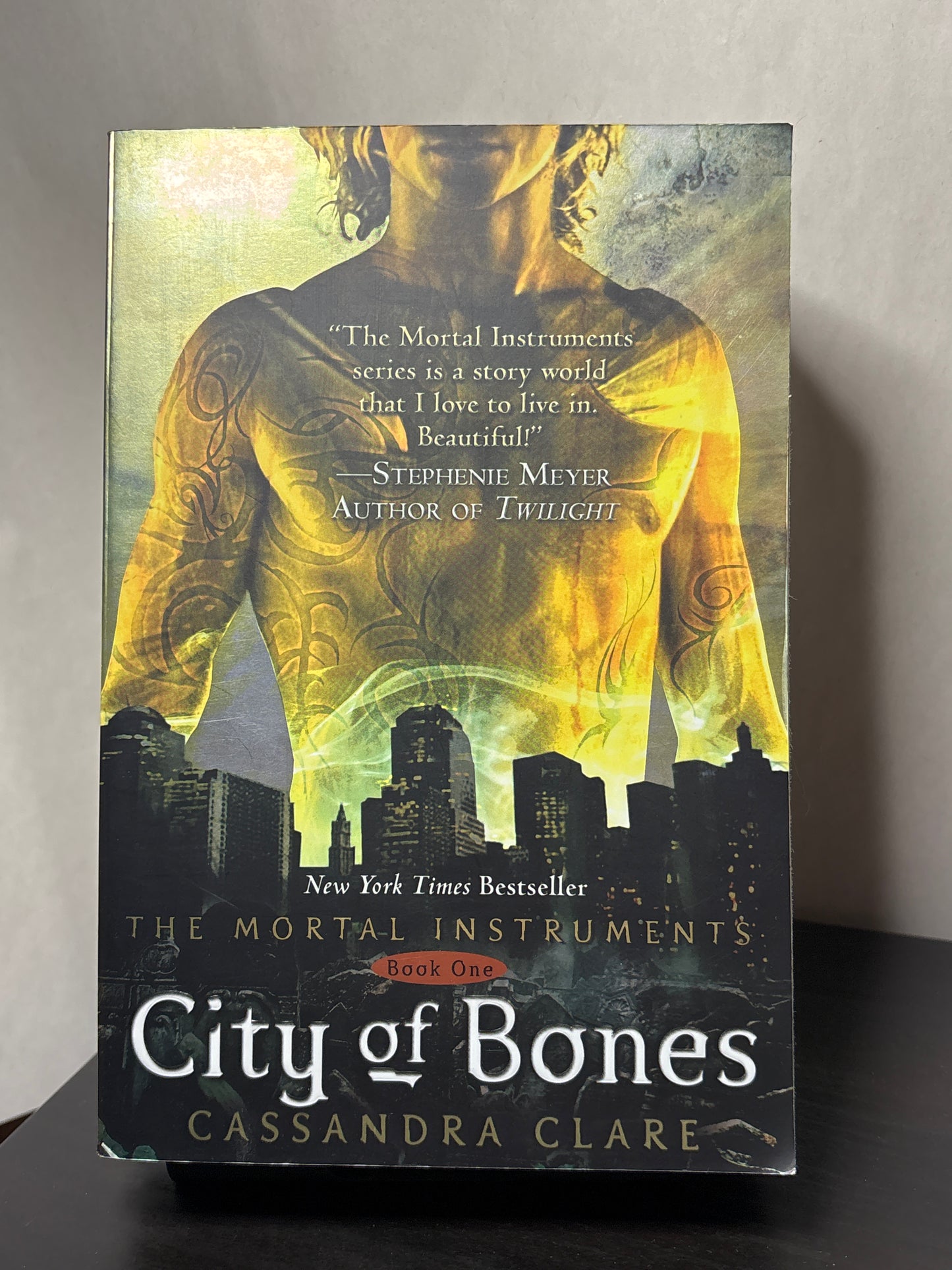 City of Bones by Cassandra Clare (The Mortal Instruments #1) | Young Adult Fantasy