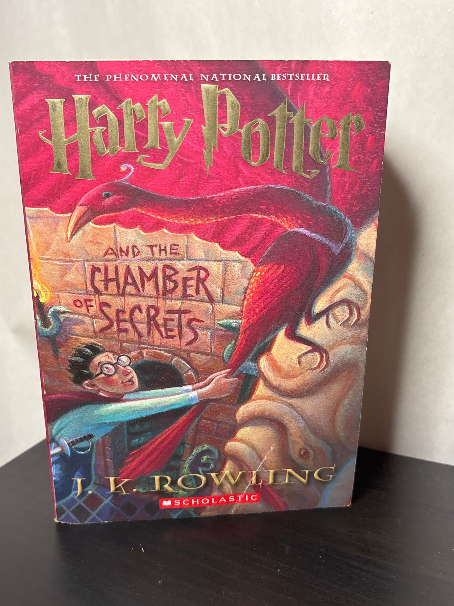 Harry Potter and the Chamber of Secrets by J.K. Rowling (Harry Potter #2)